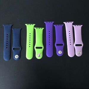 🪐FINAL PRICE DROP Lot of 4 Apple Watch ⌚️ bands🪐